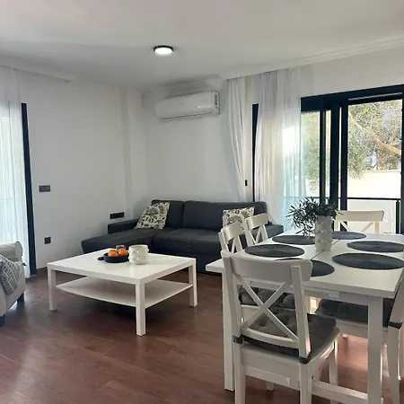 Διαμέρισμα 300m To 2 Bedroom Garden Floor Flat With Pool A1 - Yeni Dunya Αλικαρνασσός