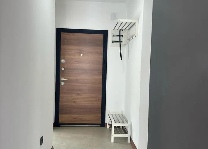 Apartmán 300m To 2 Bedroom Garden Floor Flat With Pool A1 - Yeni Dunya