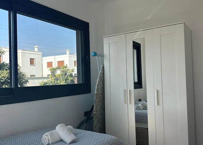 300m To 2 Bedroom Garden Floor Flat With Pool A1 - Yeni Dunya Apartmán Bodrum