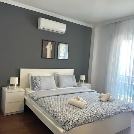 300m To 2 Bedroom Garden Floor Flat With Pool A1 - Yeni Duenya *