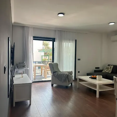 300m To 2 Bedroom Garden Floor Flat With Pool A1 - Yeni Dunya * بودروم